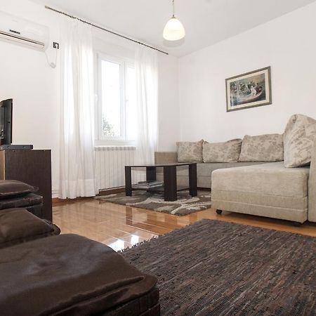 Apartment Rubin Dordegol Chambre photo