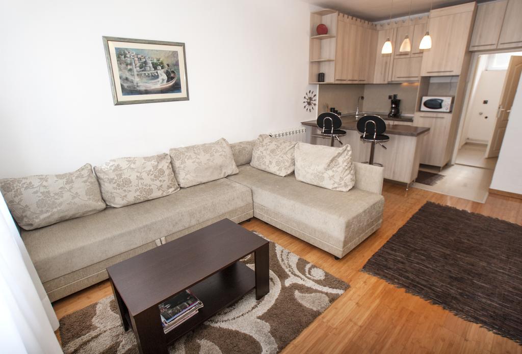 Apartment Rubin Dordegol Chambre photo
